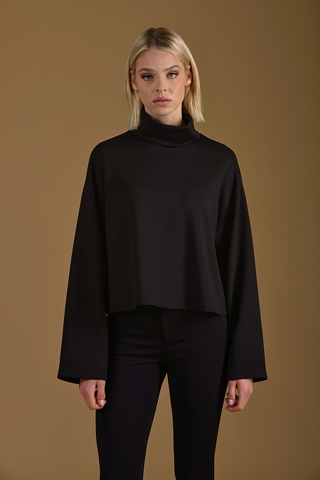 ΜΠΛΟΎΖΑ ΦΟΎΤΕΡ SOFT ΜΑΎΡΟ