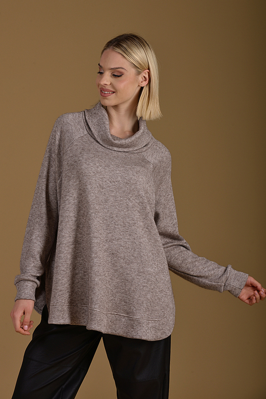 ΜΠΛΟΎΖΑ ΠΛΕΚΤΉ ΚΛΟΣ ΜΑΚΡΙΆ ΚΑΦΈ